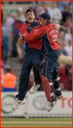 Graeme Smith & Carl Gazzard celebrate win, T20 semi, 2005