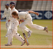 Oliver Hannon-Dalby bowls past Jonathan Trott