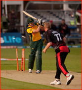 Riki Wessels is bowled by Matthew Hoggard, FLt20, 2012