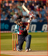 Graham Napier bats v Sussex, FLt20, Chelmsford, 2012
