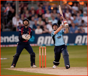 Luke Wright bats, FLt20 match v Essex, Chelmsford, 2012