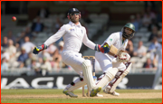 Hashim Amla past Matt Prior, England v SA, 2012