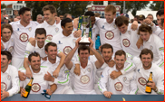 Captain Wayne Madsen lifts the 2nd Division Trophy, 2012