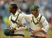 Gary Kirsten congratulates Monde Zondeki.