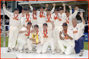 Warwickshire celebrate winning the 2002 B&H Cup